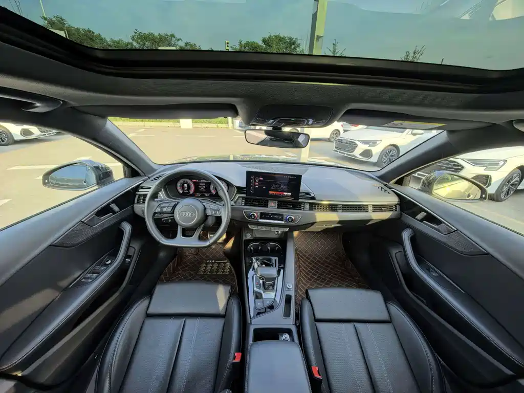 Audi A4L 2024