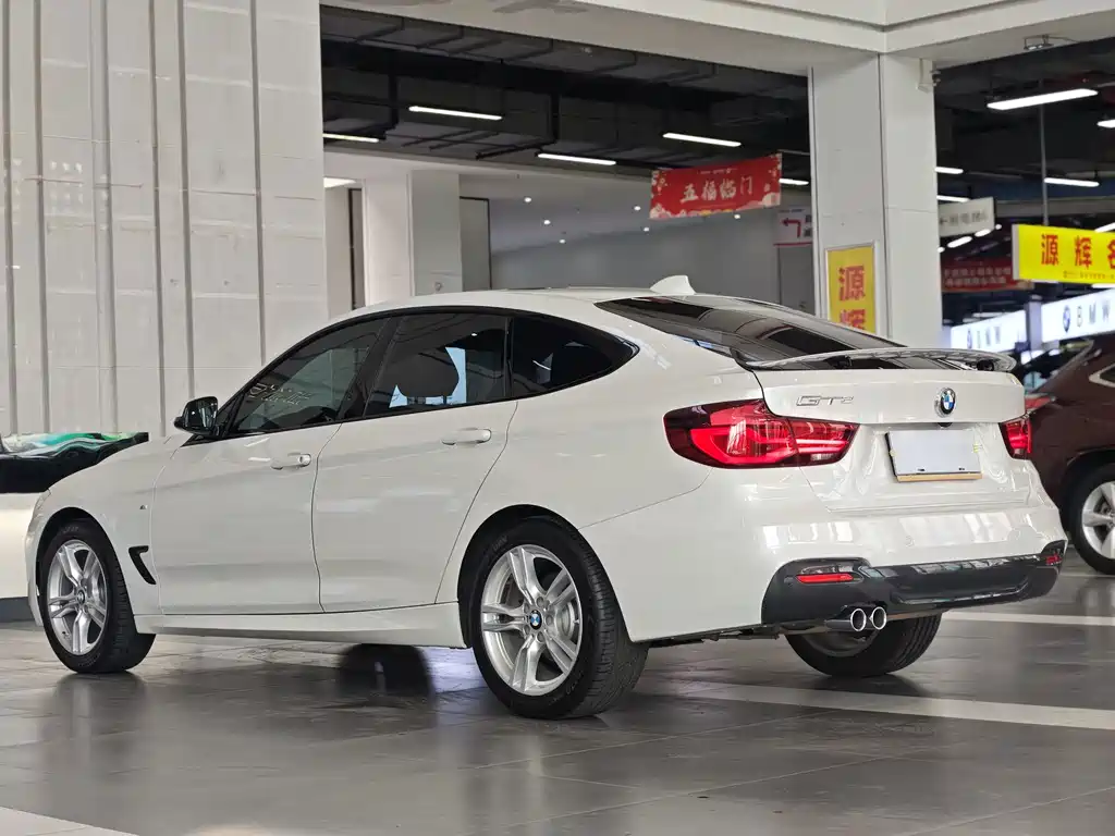BMW 3 Series GT 2019 — фото 17
