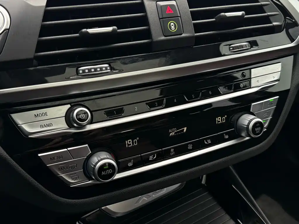 BMW X3 2020 — фото 18