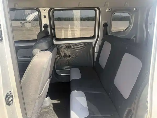 Wuling Zhiguang New Energy 2025