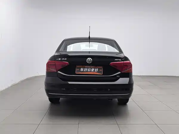 Volkswagen Jetta 2018