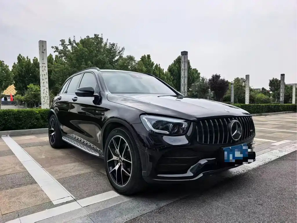 Mercedes-Benz GLC AMG 2022 — фото 3