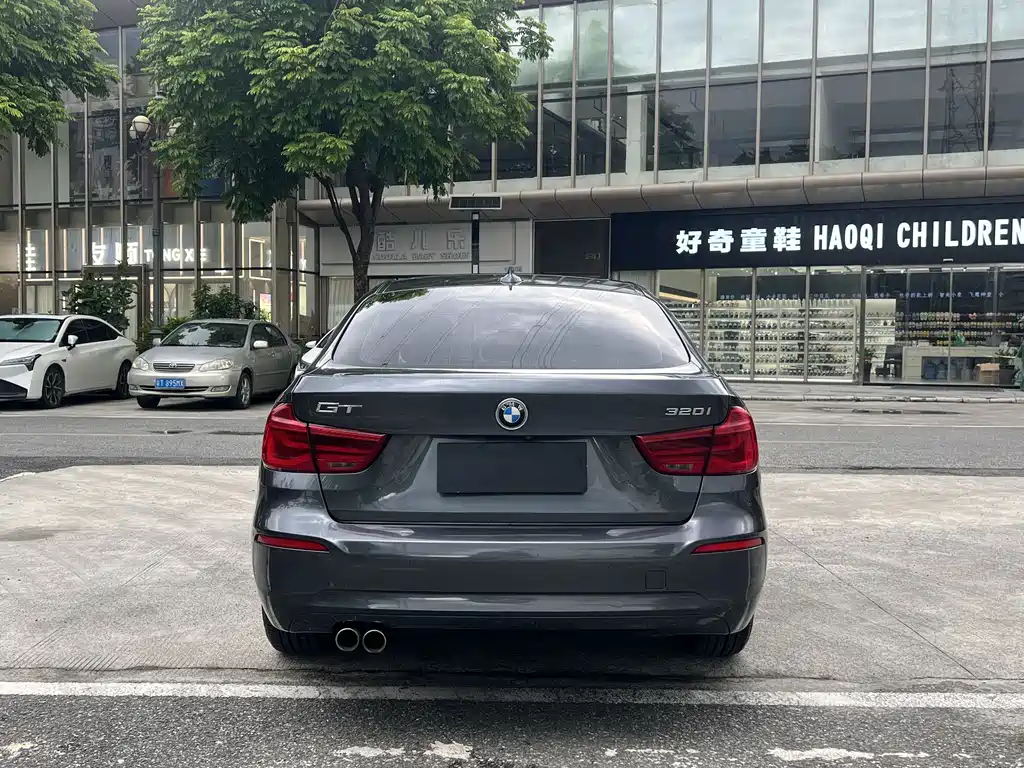 BMW 3 Series GT 2019