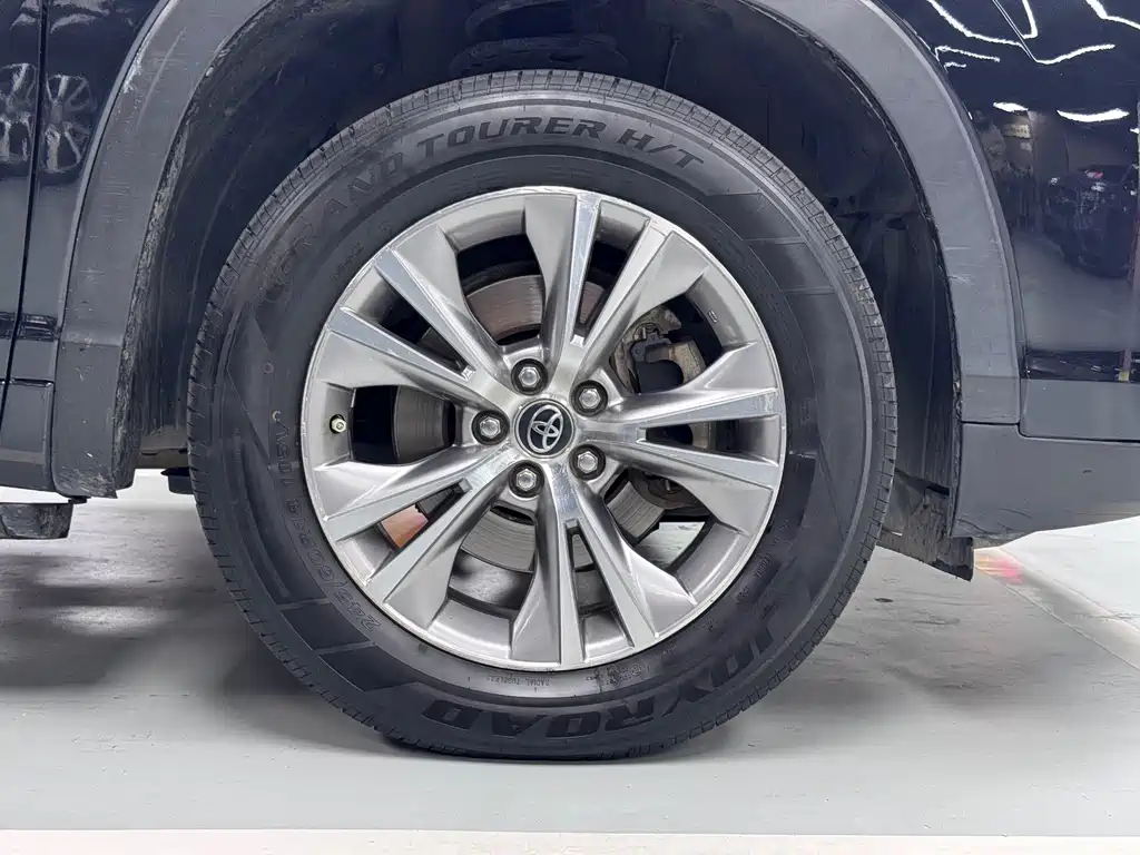 Toyota Highlander 2019 — фото 14