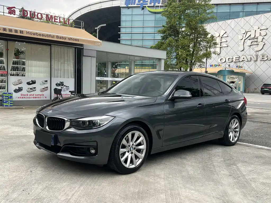 BMW 3 Series GT 2019