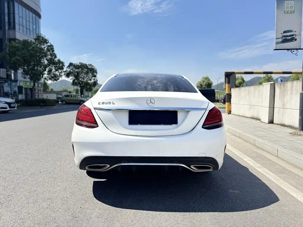 Mercedes-Benz C-Class 2019