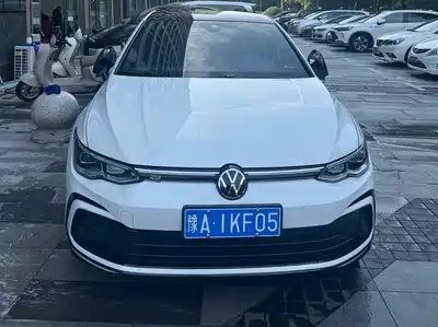 Volkswagen Golf 2022