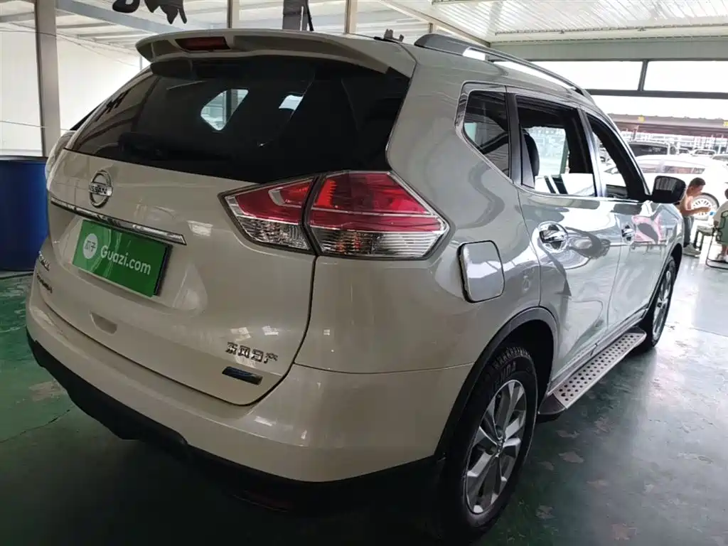 Nissan X-Trail 2015 — фото 7