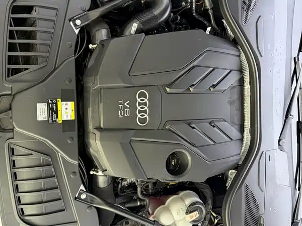 Audi A8 2024