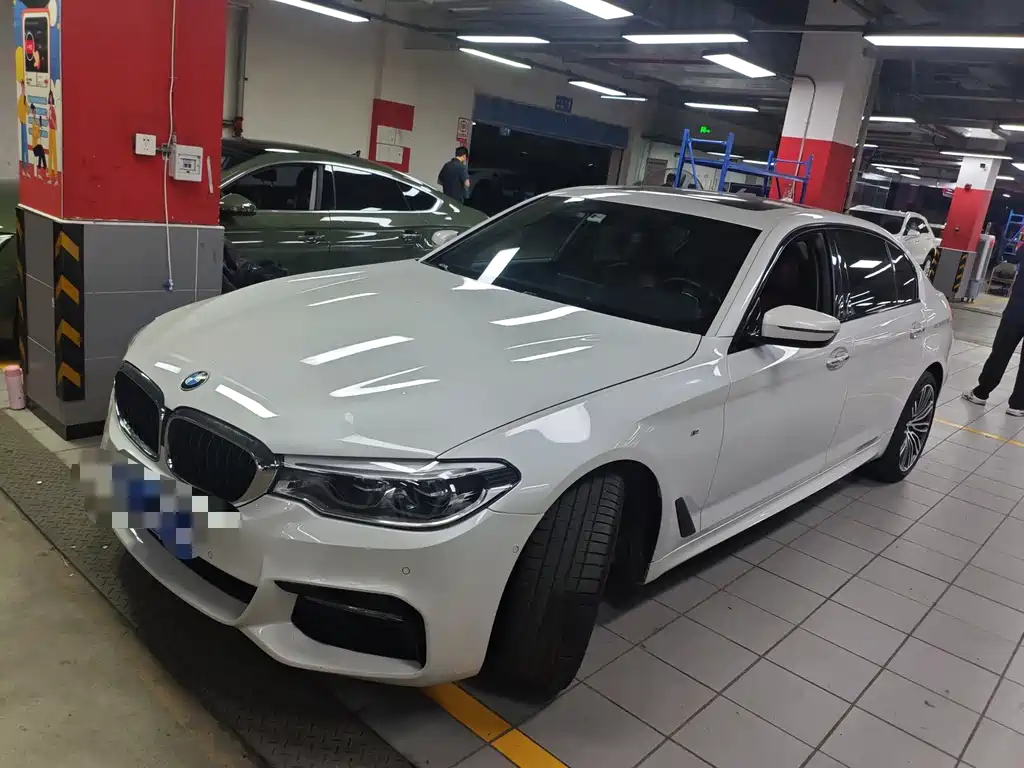 BMW 5 Series 2018