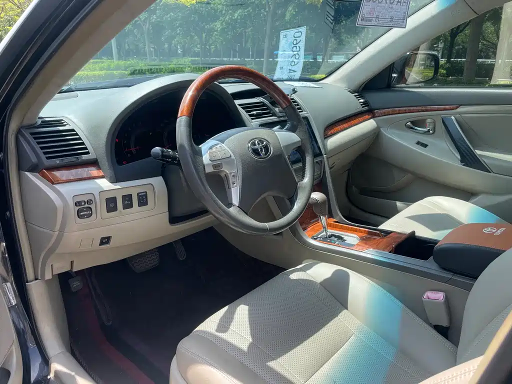Toyota Camry 2006 — фото 14