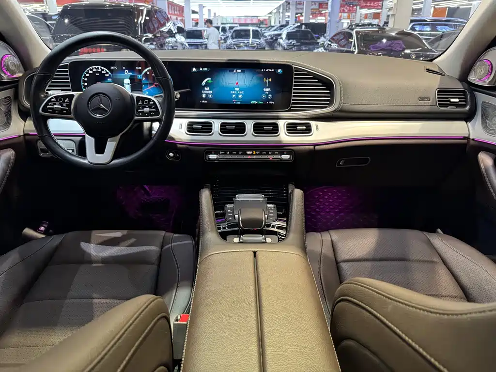 Mercedes-Benz GLS 2021 — фото 4