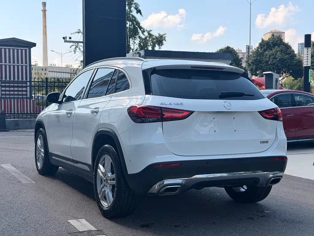 Mercedes-Benz GLA 2021 — фото 9