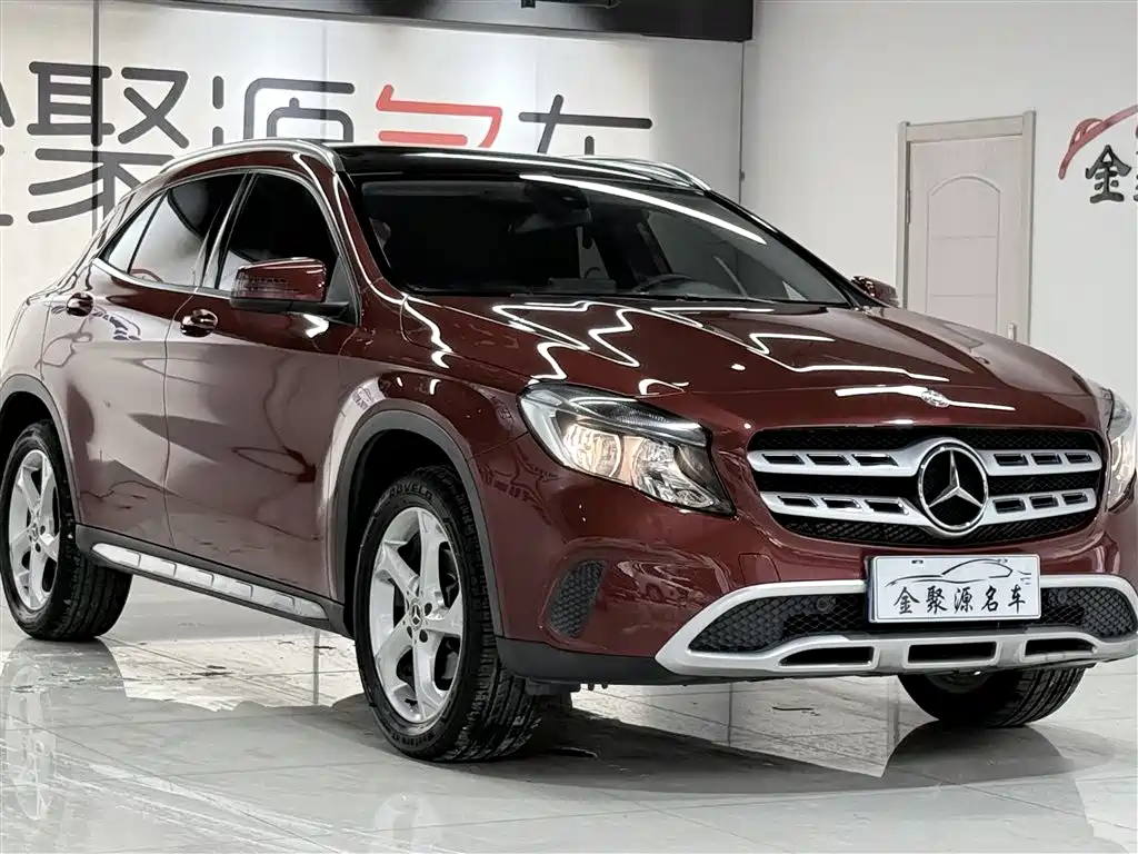 Mercedes-Benz GLA 2018 — фото 3