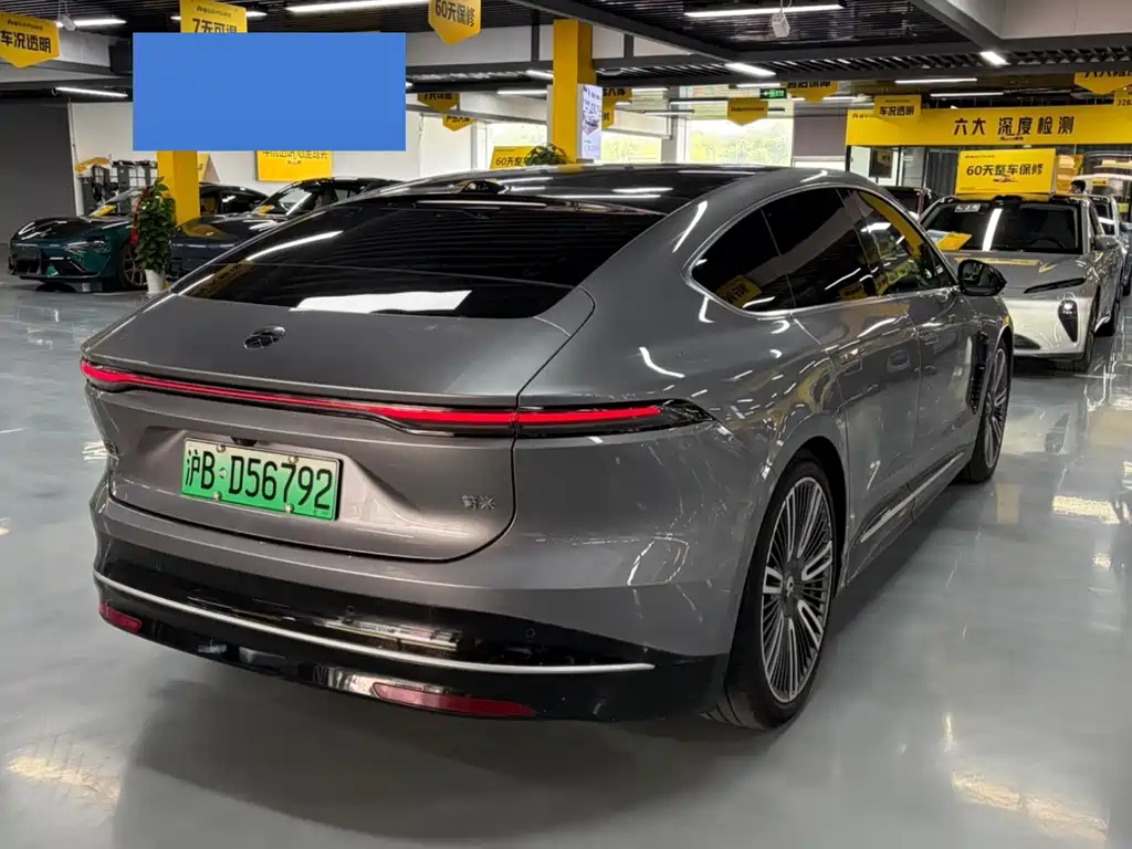 NIO ET9 2025