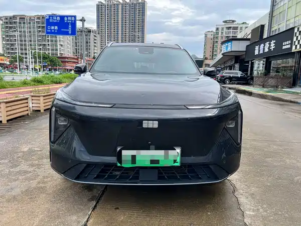 Geely Galaxy L7 2023