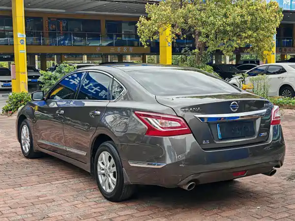 Nissan Teana 2013