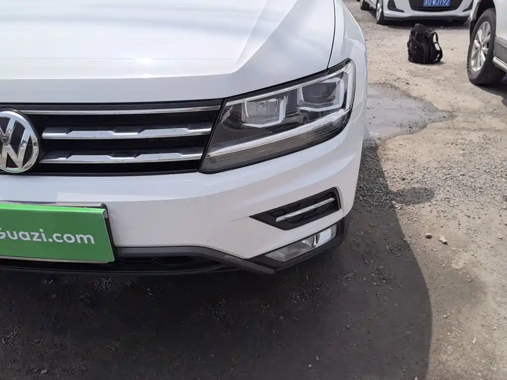 Volkswagen Tiguan L 2018 — фото 18