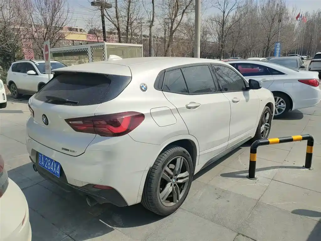 BMW X2 2023 — фото 4