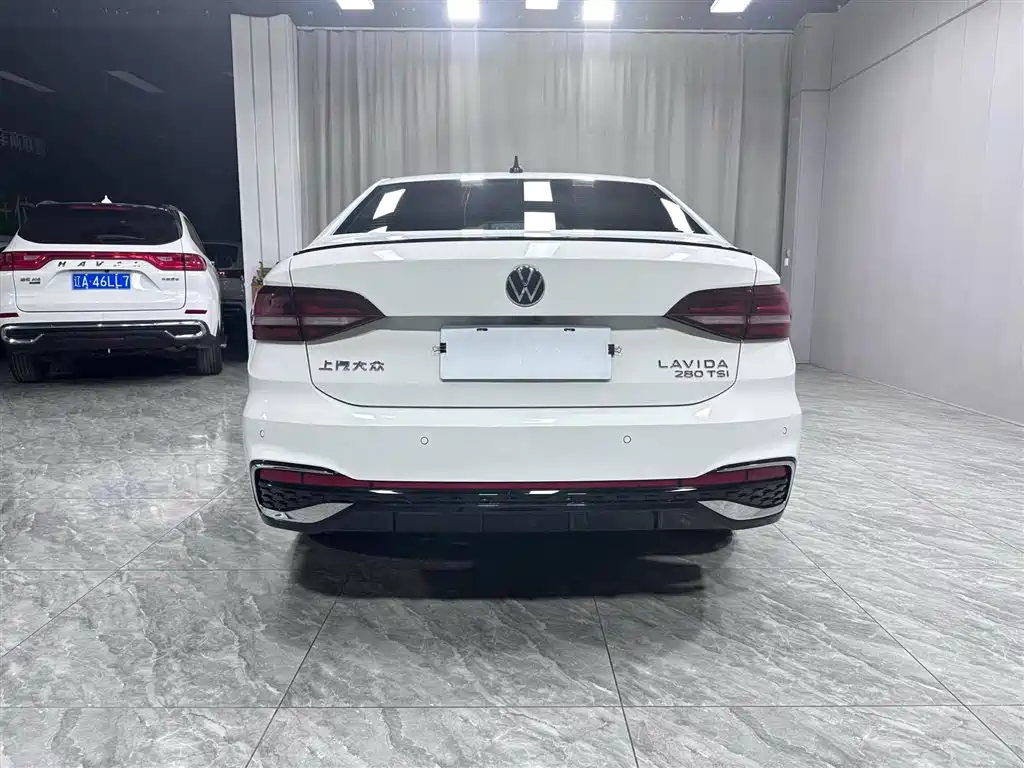 Volkswagen Lavida 2022