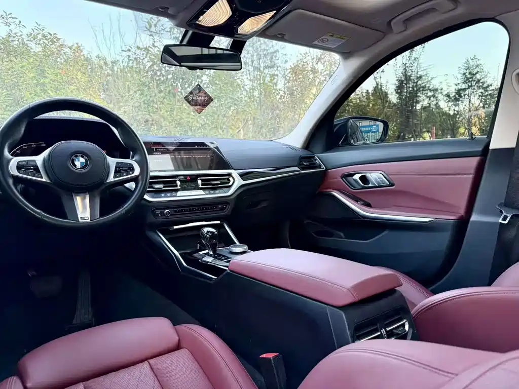 BMW 3 Series 2021