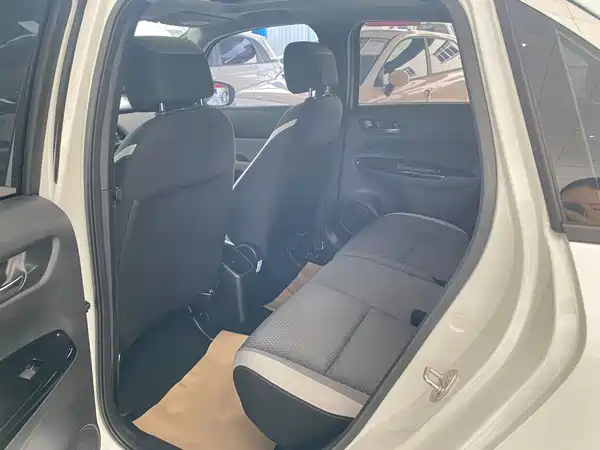 Honda LIFE 2021