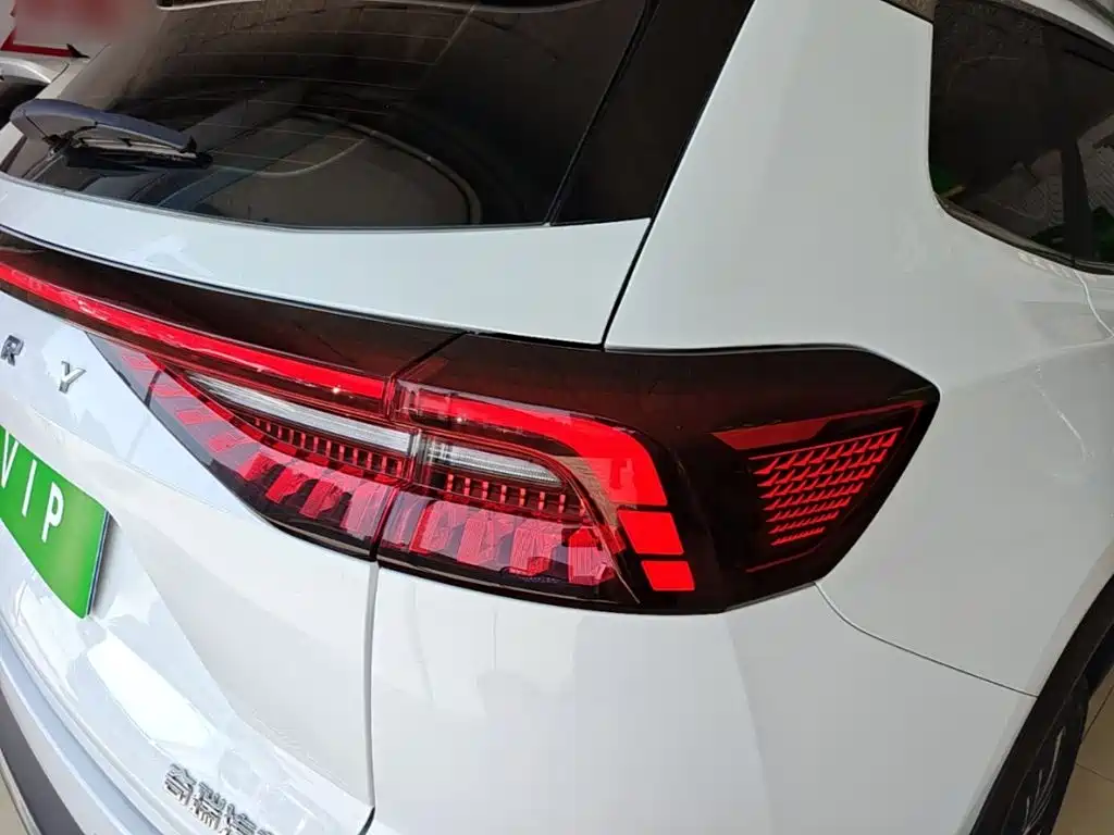 Chery Tiggo 8 PRO 2023 — фото 8