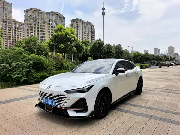 Changan UNI-V 2023