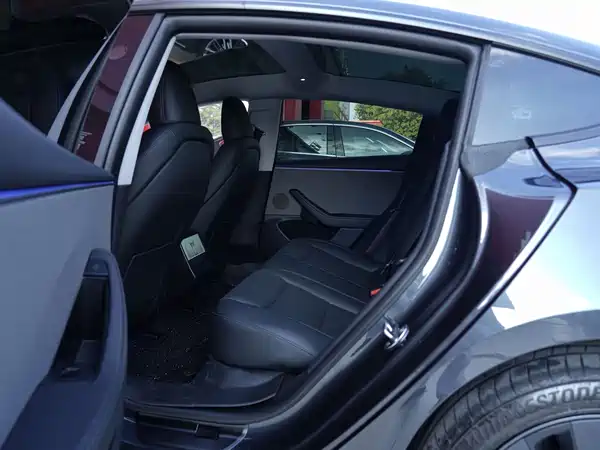 Tesla Model 3 2026