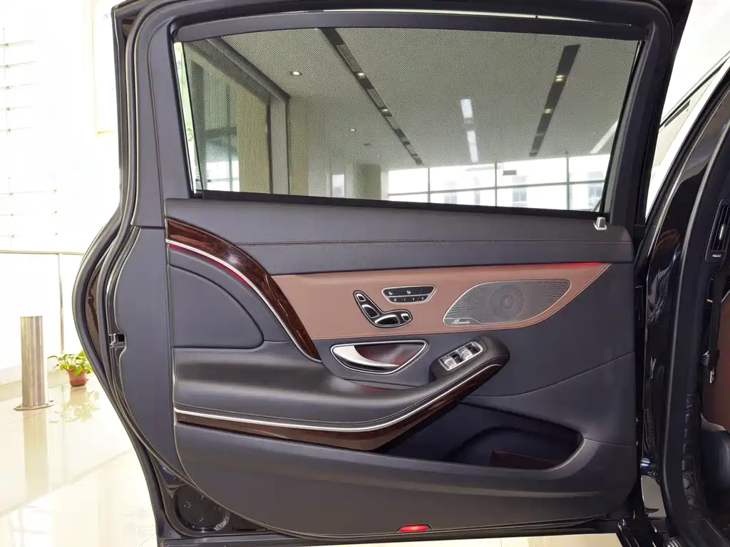 Mercedes-Benz Maybach S-Class 2016 — фото 16