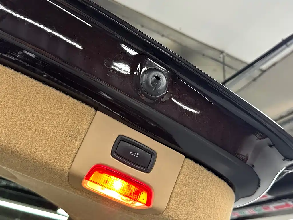 Porsche Cayenne 2015 — фото 22