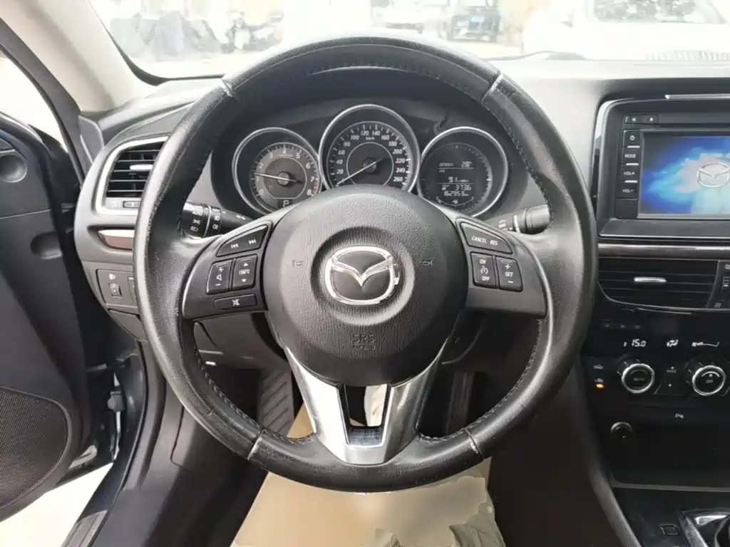 Mazda Atenza 2016 — фото 11