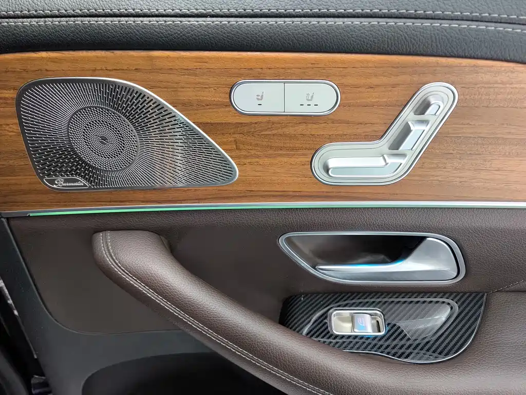 Mercedes-Benz GLS 2021 — фото 27