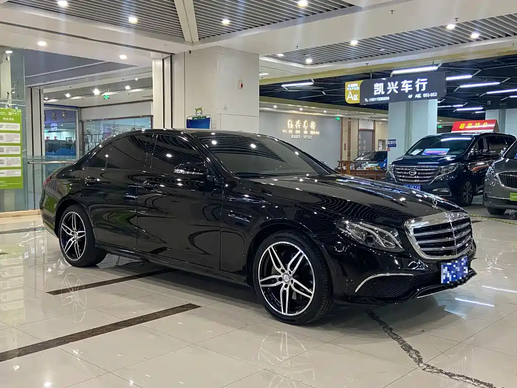 Mercedes-Benz E-Class 2018 — фото 3