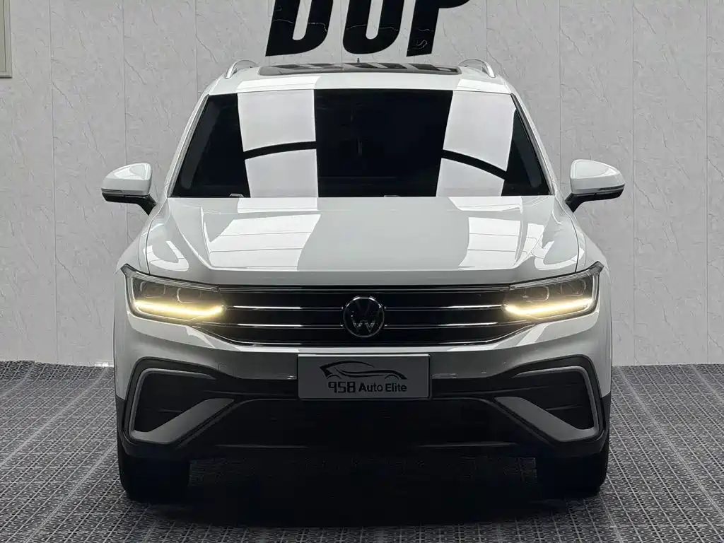 Volkswagen Tiguan L 2023