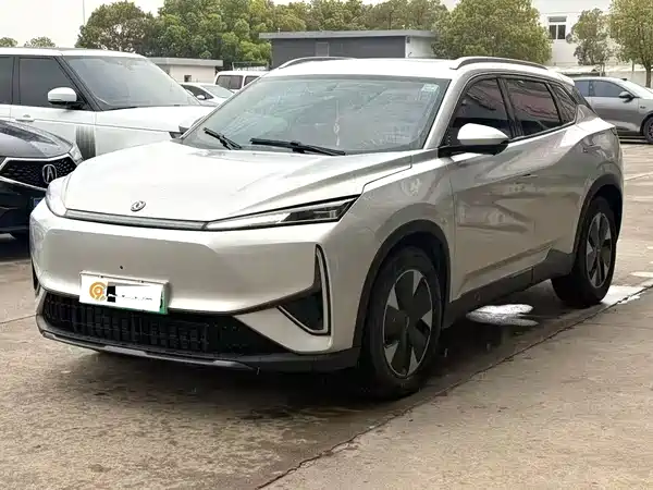 Dongfeng Fengshen L7 2024