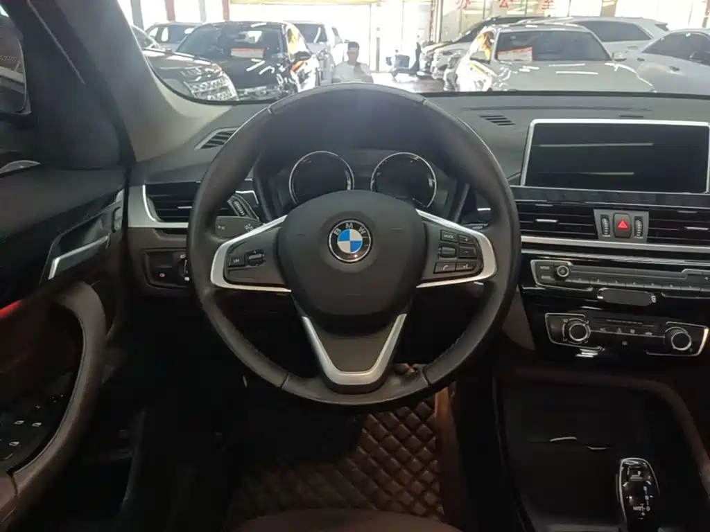 BMW X1 2020 — фото 11