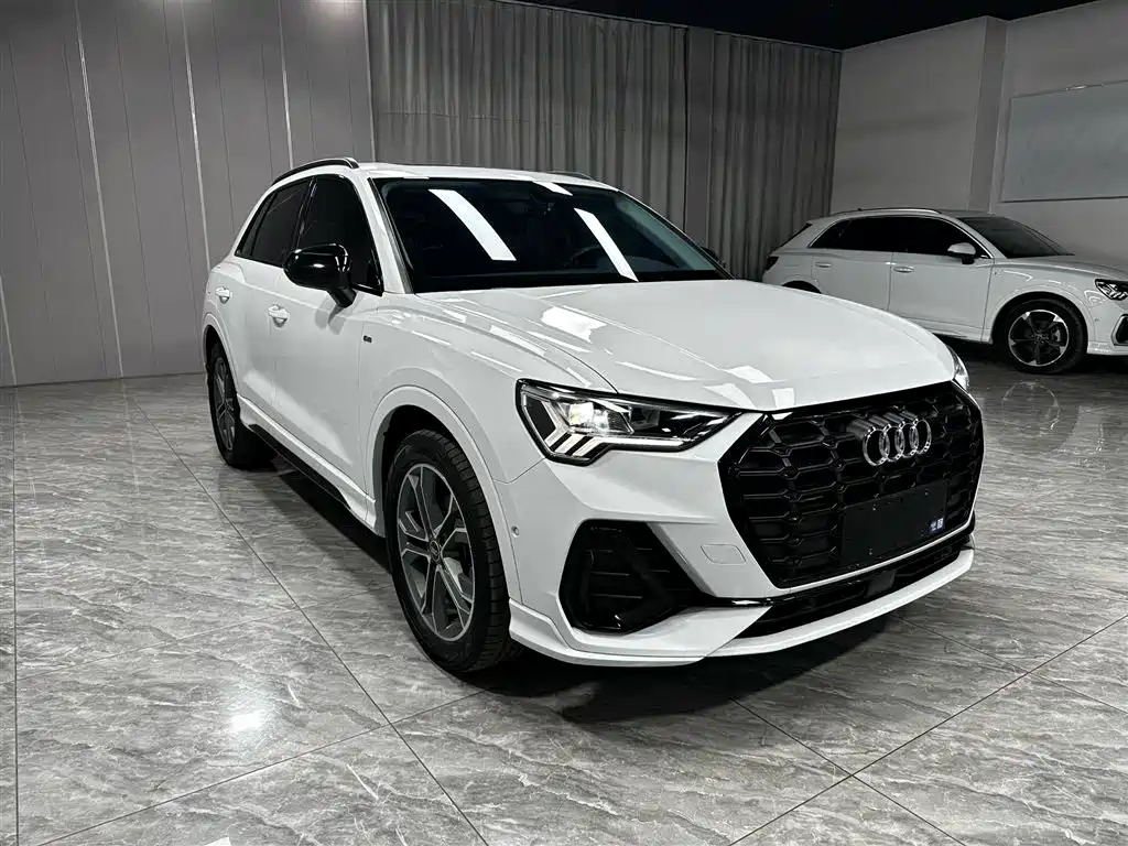 Audi Q3 2023