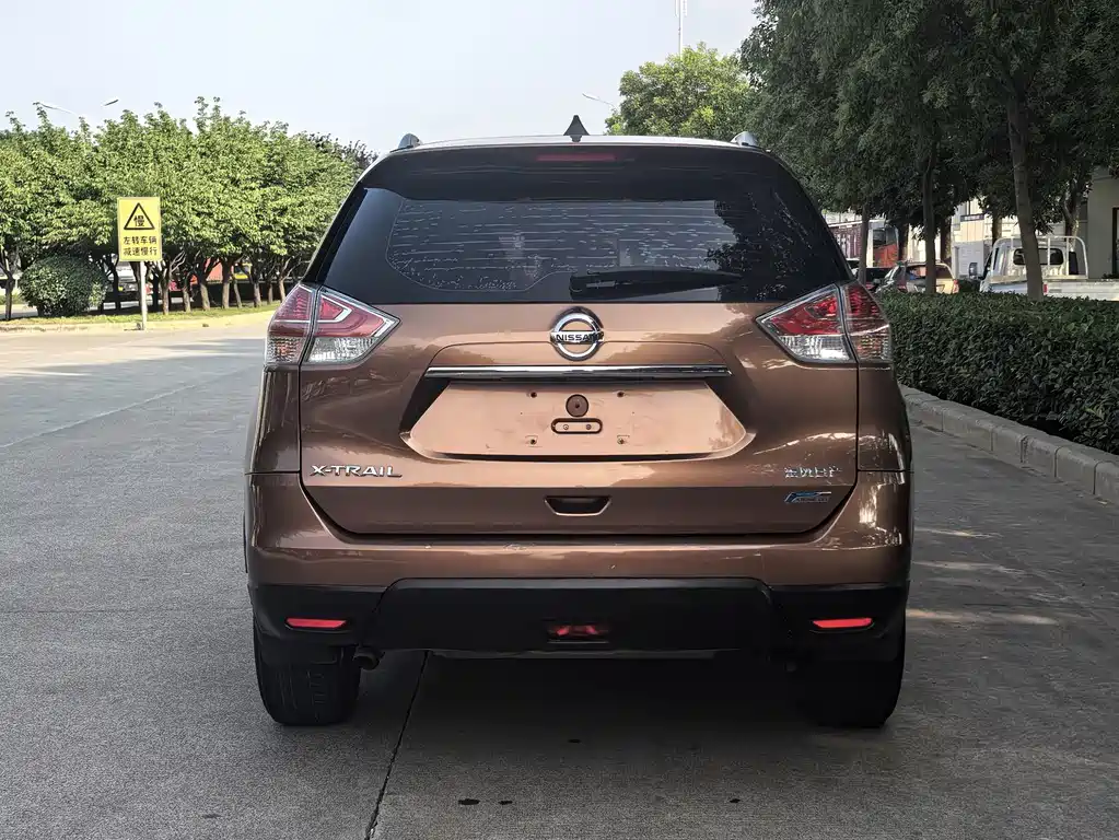 Nissan X-Trail 2014 — фото 10