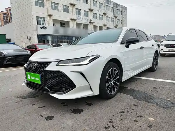 Toyota Avalon 2023