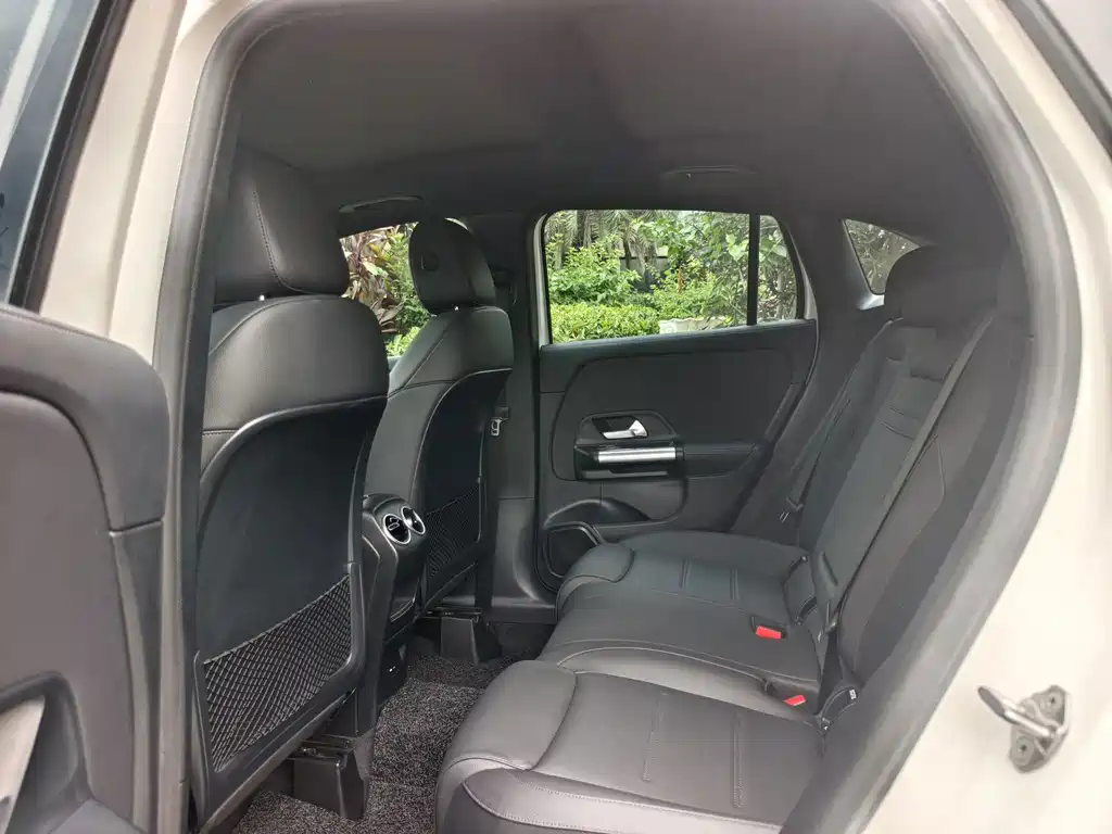 Mercedes-Benz GLA 2020 — фото 10