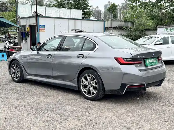 BMW i3 2022