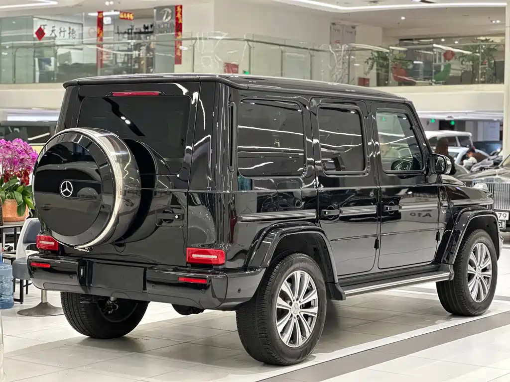 Mercedes-Benz G-Class 2024 — фото 11