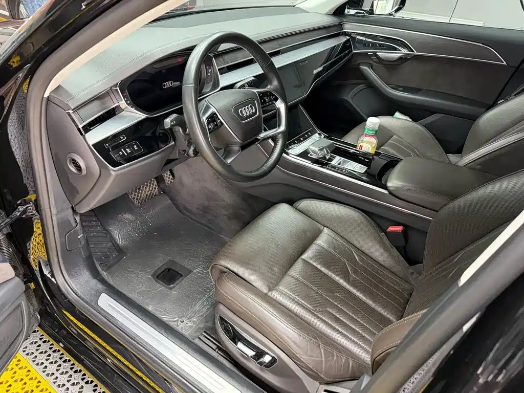 Audi A8 2019