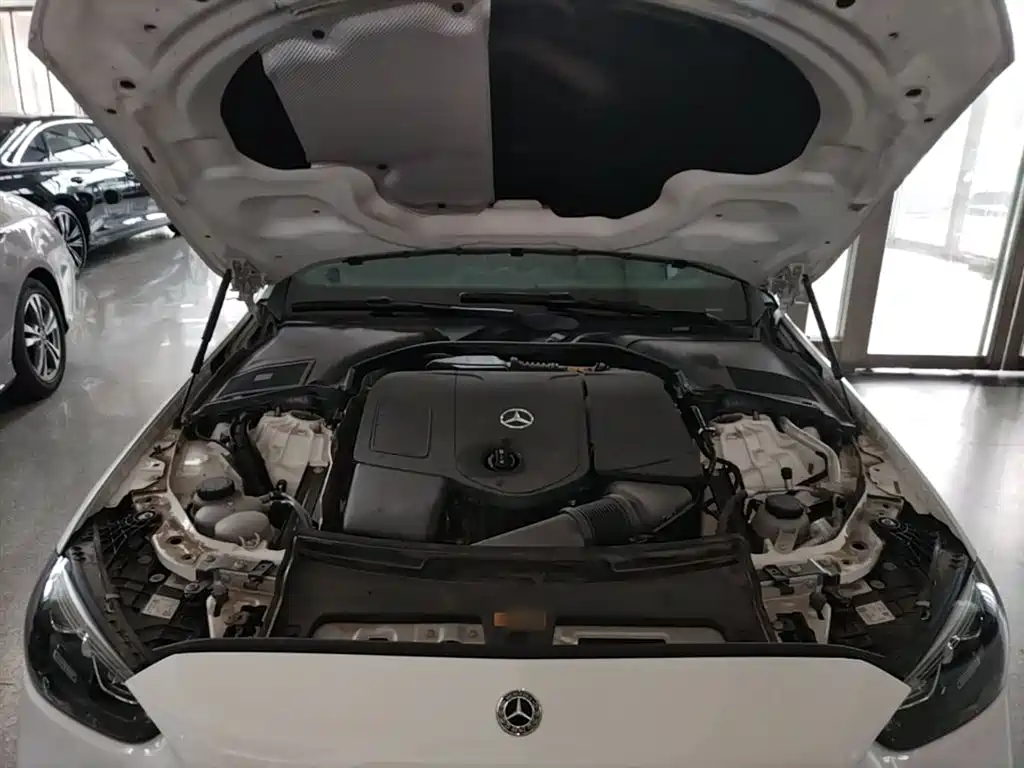 Mercedes-Benz C-Class 2022 — фото 20