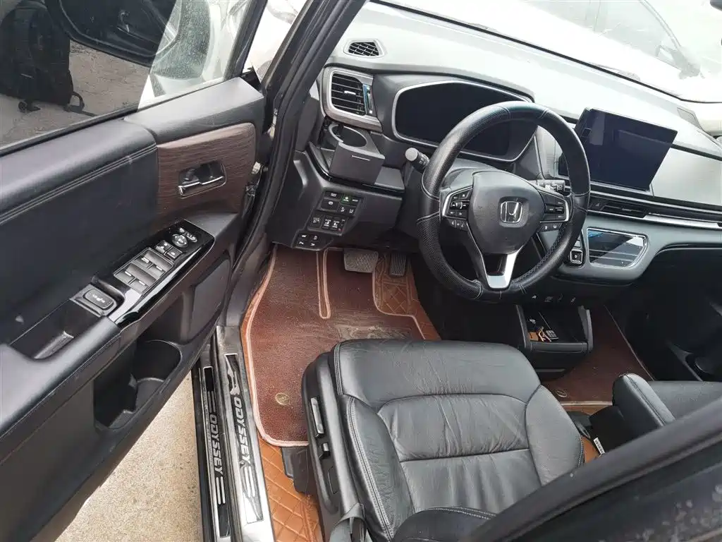 Honda Odyssey 2022 — фото 12
