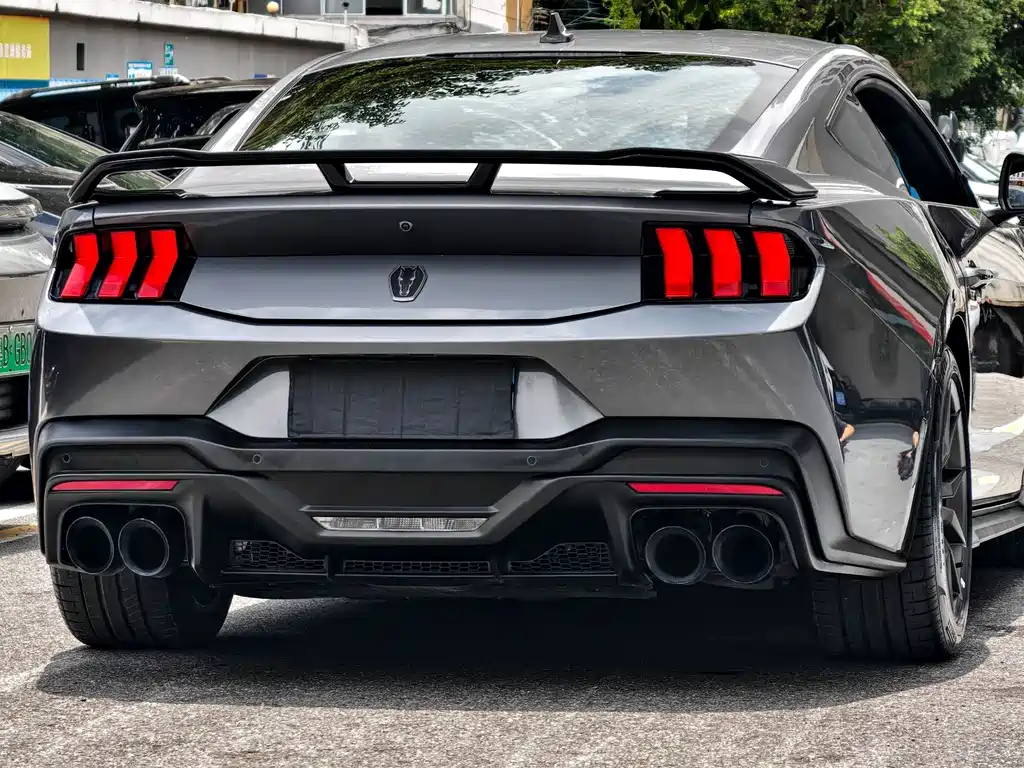 Ford Mustang 2024 — фото 12