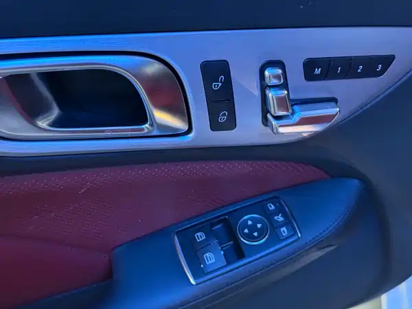 Mercedes-Benz SLK-Class 2012