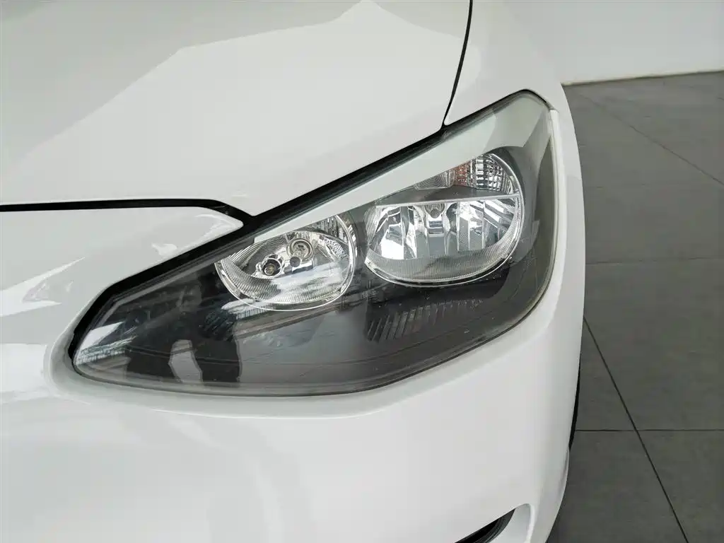 BMW 1 Series 2012