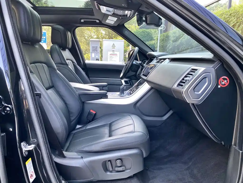 Land Rover Range Rover Sport 2019 — фото 15